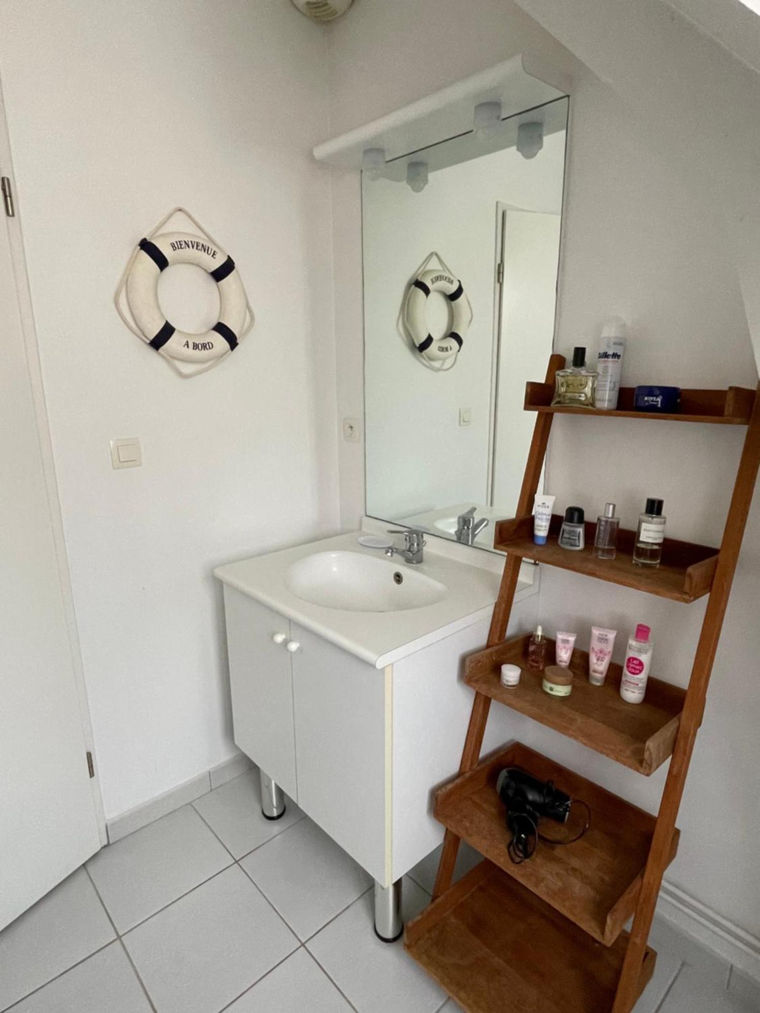 Maison Calme Et Cosy A Port-En-Bessin Pres Du Golf Et De La Mer Εξωτερικό φωτογραφία