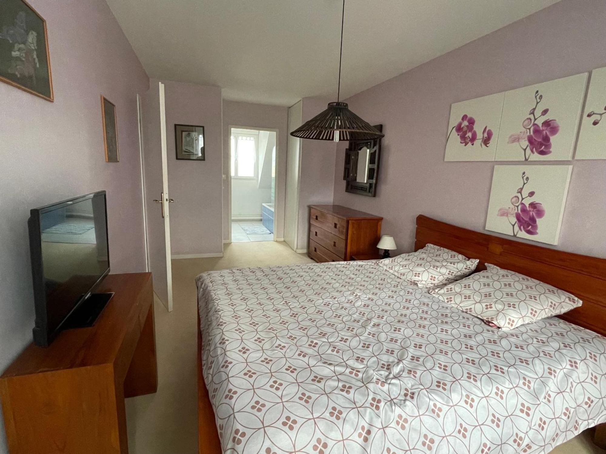 Maison Calme Et Cosy A Port-En-Bessin Pres Du Golf Et De La Mer Εξωτερικό φωτογραφία