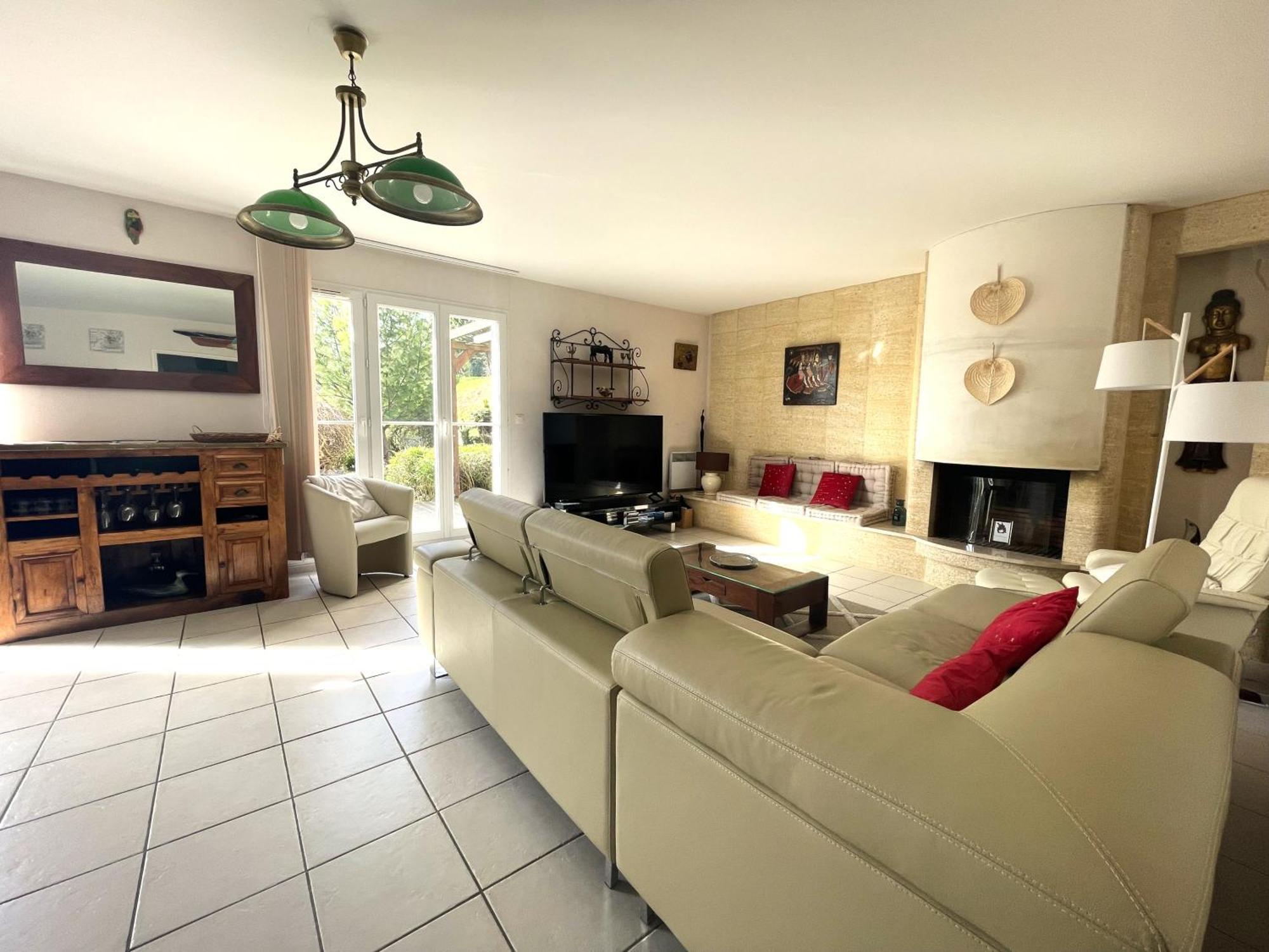 Maison Calme Et Cosy A Port-En-Bessin Pres Du Golf Et De La Mer Εξωτερικό φωτογραφία